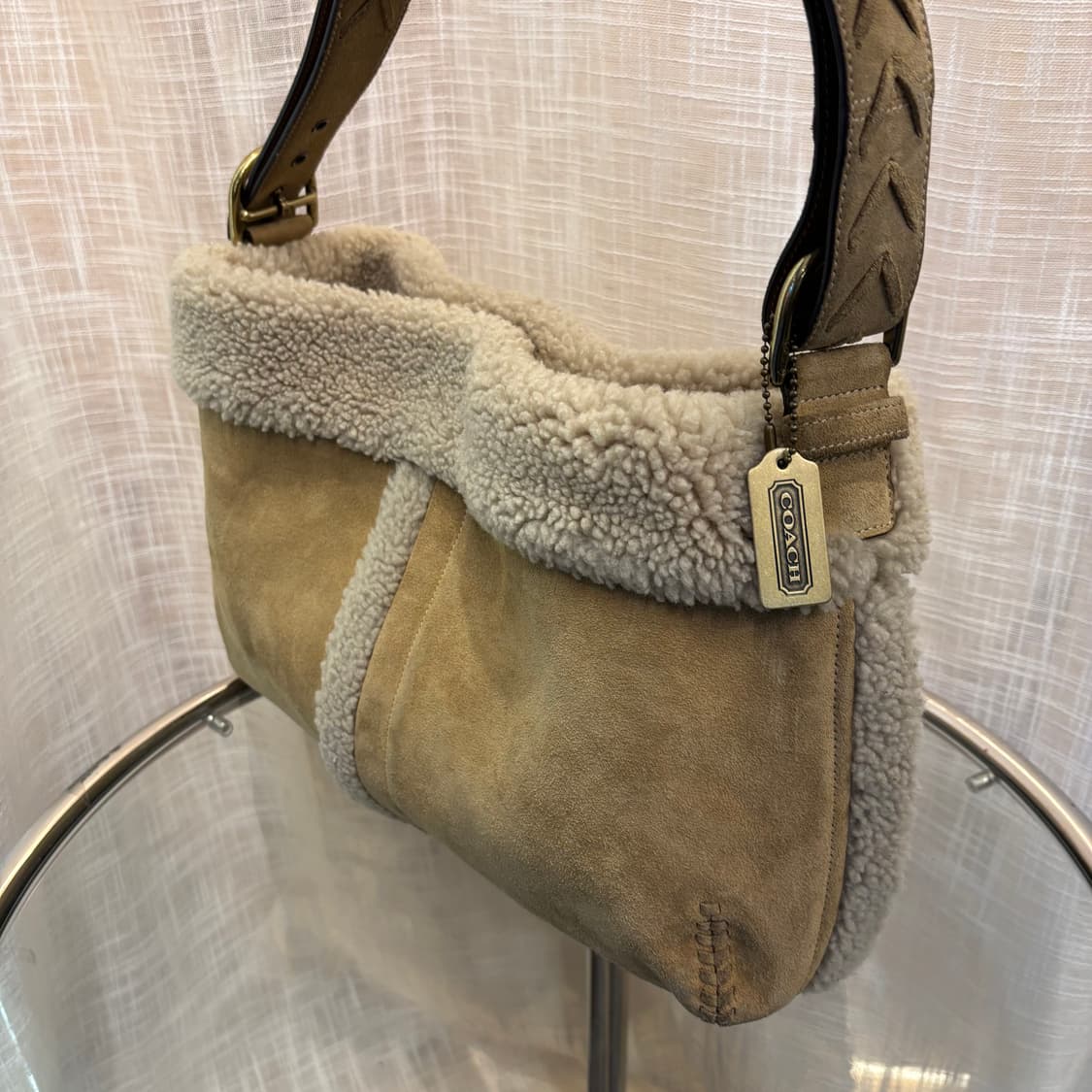 정품 코치 양털 스웨이드 숄더백     상품이미지2