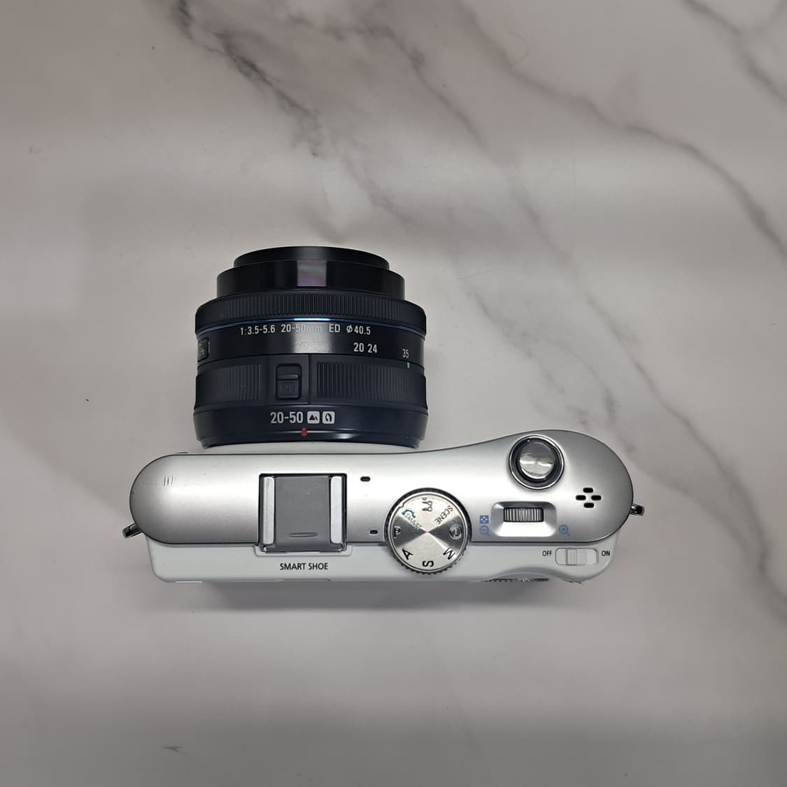 상태굿! 삼성 미러리스 NX100 /20-50mm 렌즈 상품이미지5