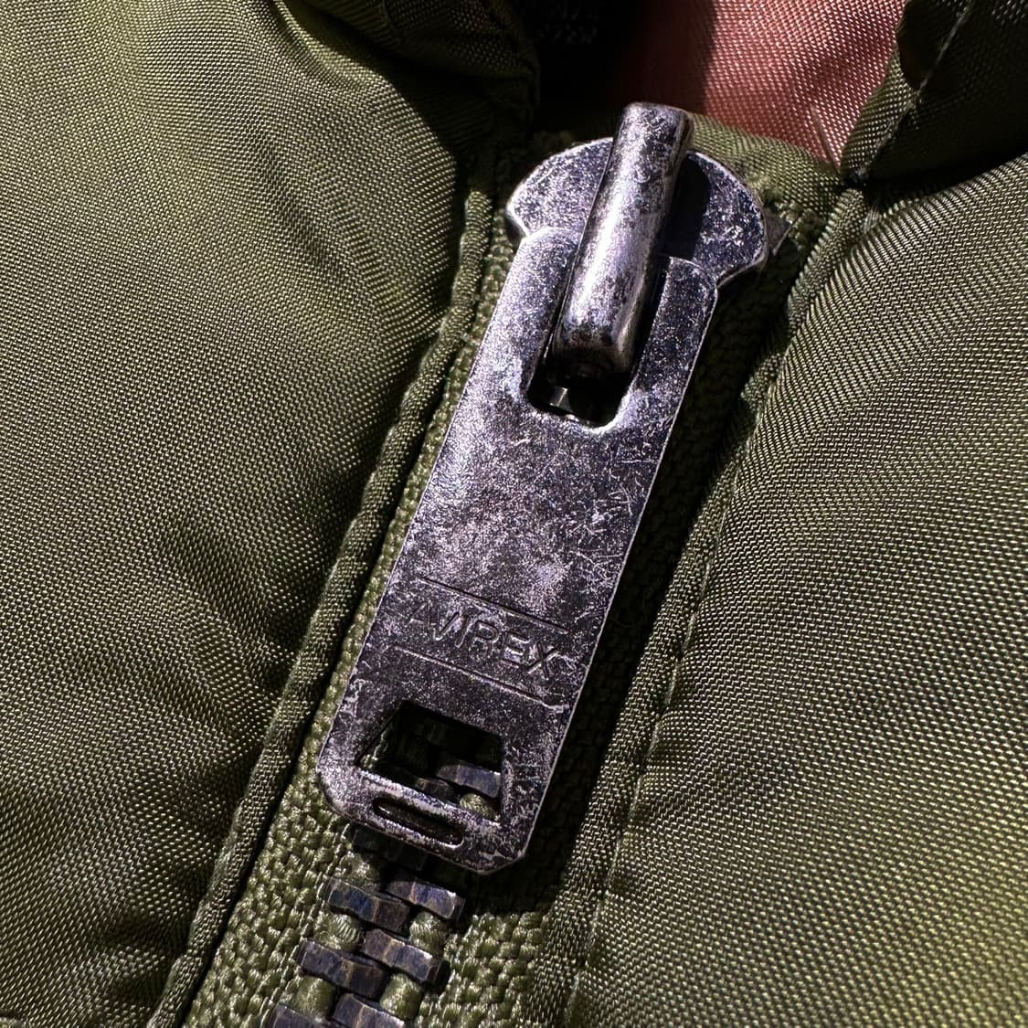 아비렉스 레더 밀리터리 패딩 베스트 상품이미지6