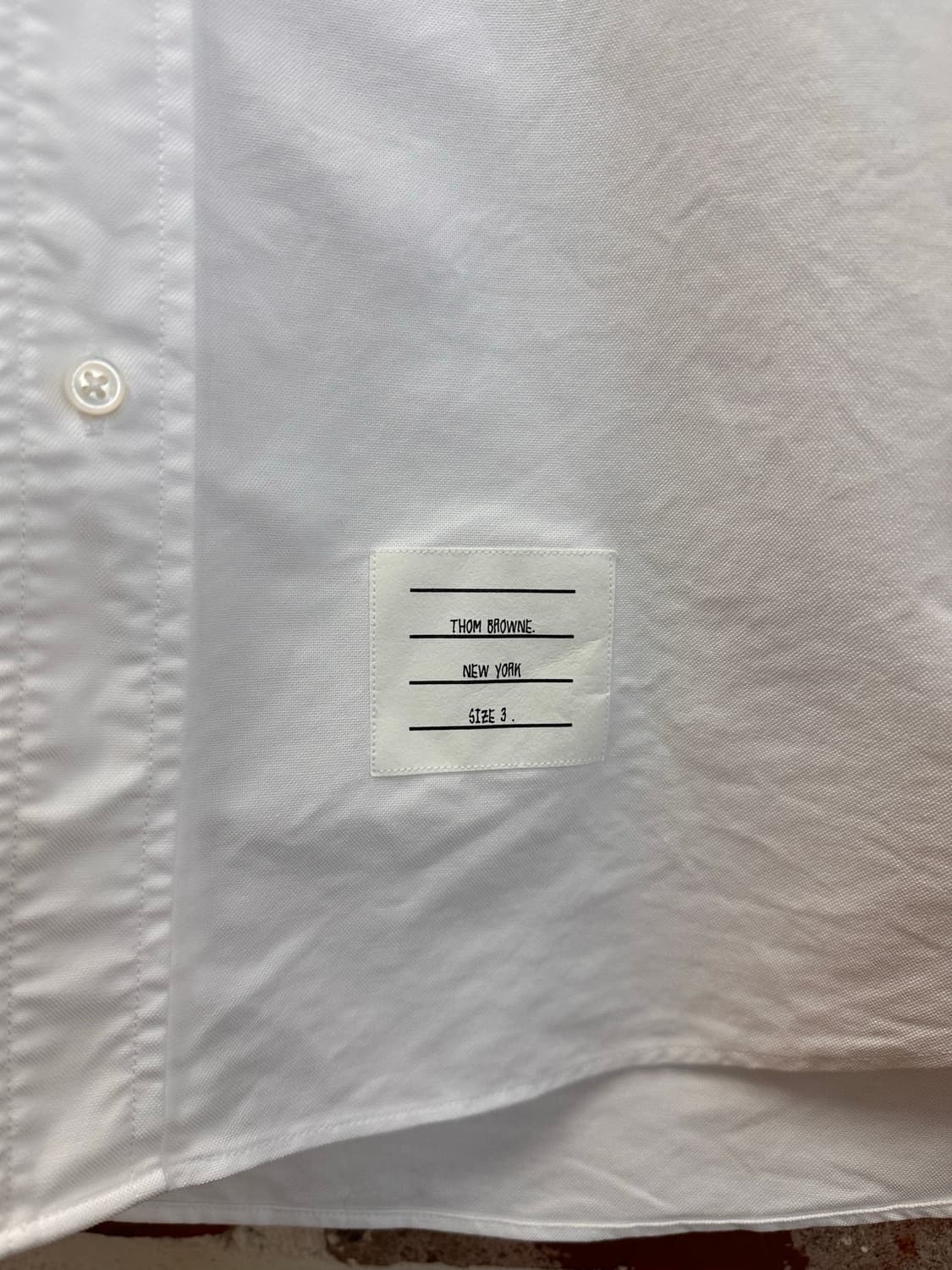 (3)톰브라운 24FW 사선완장 스트레이트핏 셔츠 상품이미지5