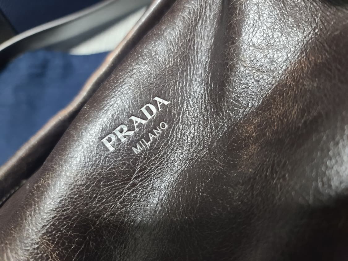 프라다 나파가죽 숄더백 빈티지다크브라운 2vh188 크로스백 상품이미지3