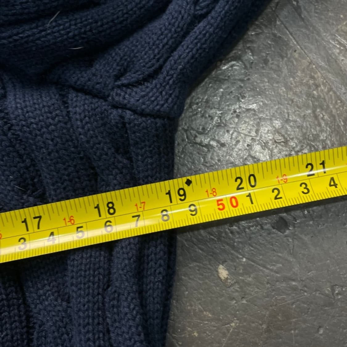 100 폴로 꽈배기 브이넥 니트  상품이미지5