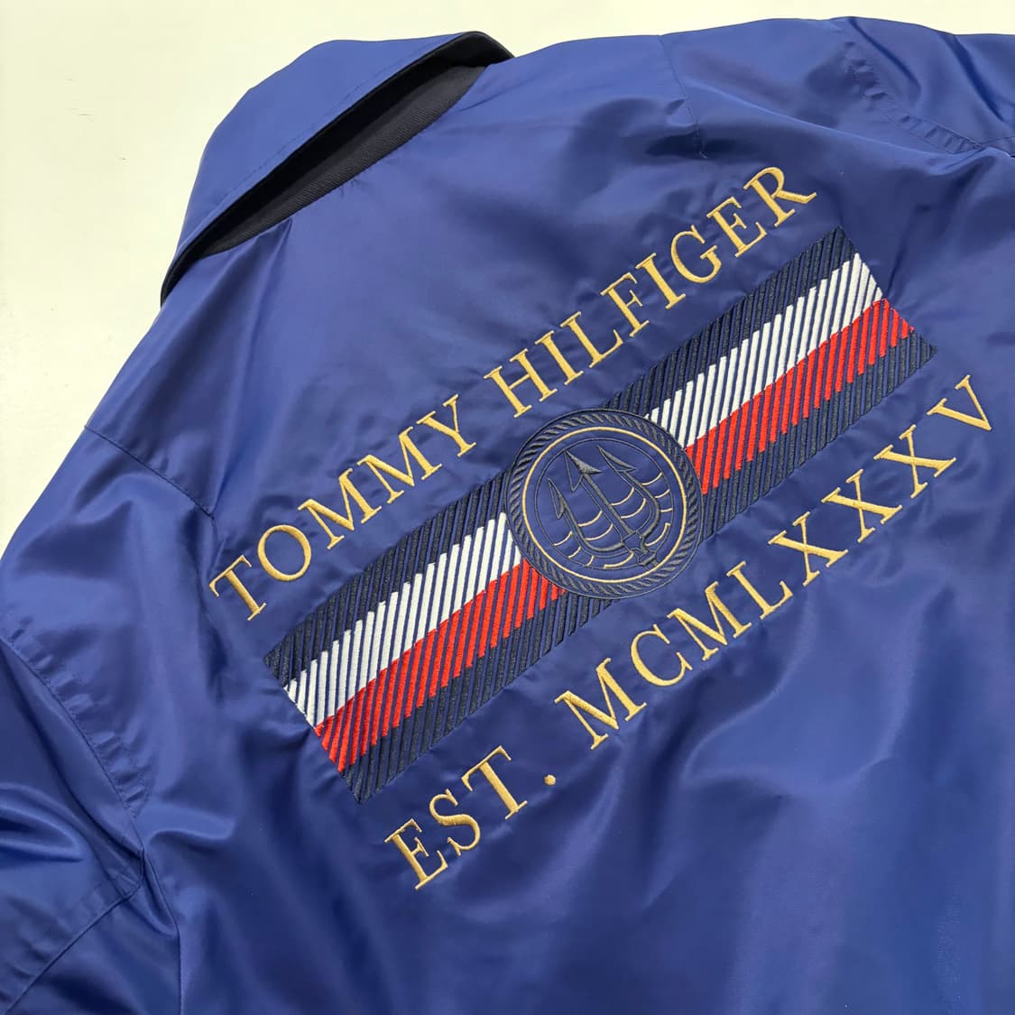 [M] 타미힐피거 빅로고 자수 봄버 자켓 네이비 D798 상품이미지10