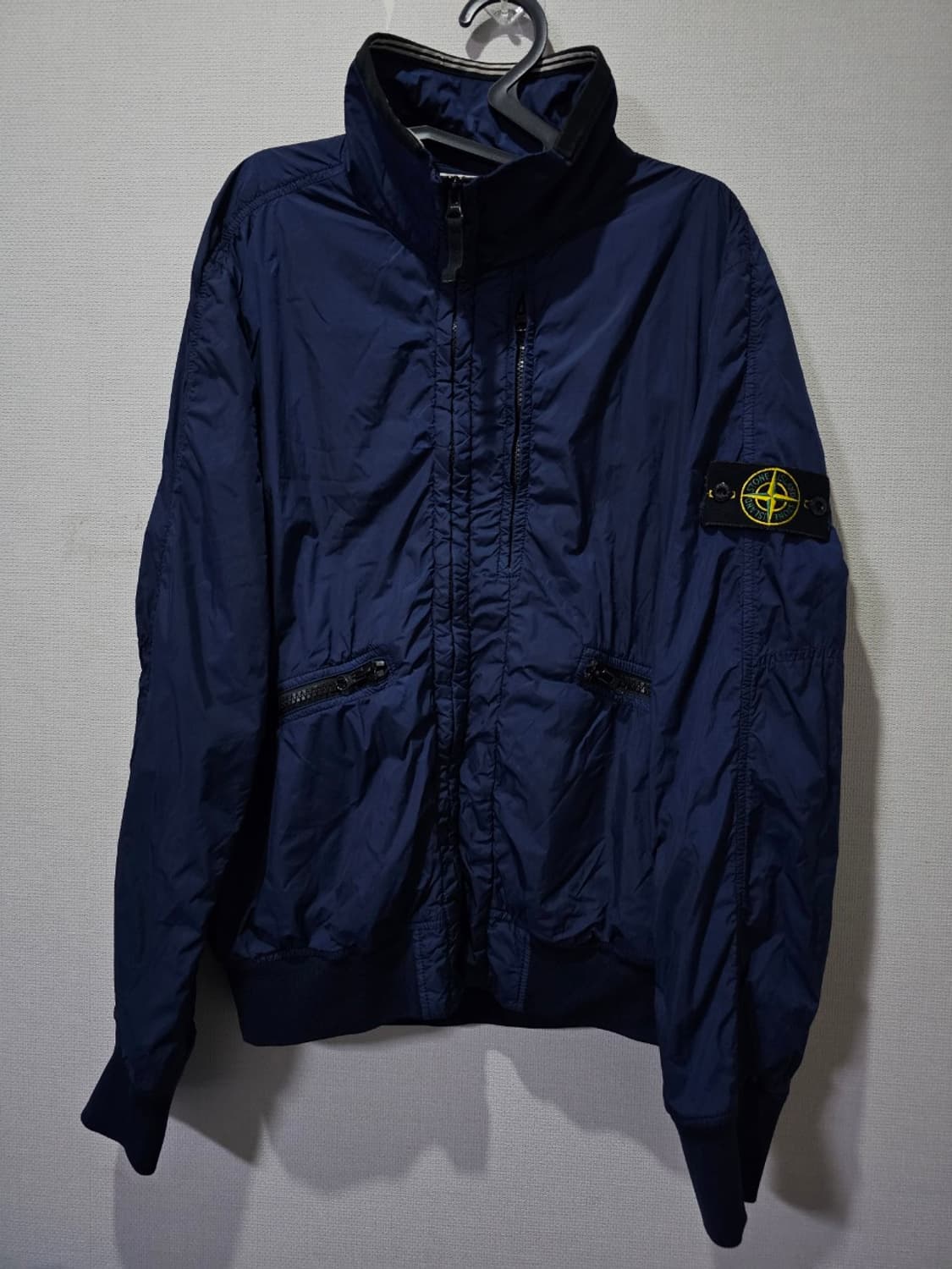 정품 스톤아일랜드 크링클랩스 바람막이 자켓 95 / M 상품이미지1