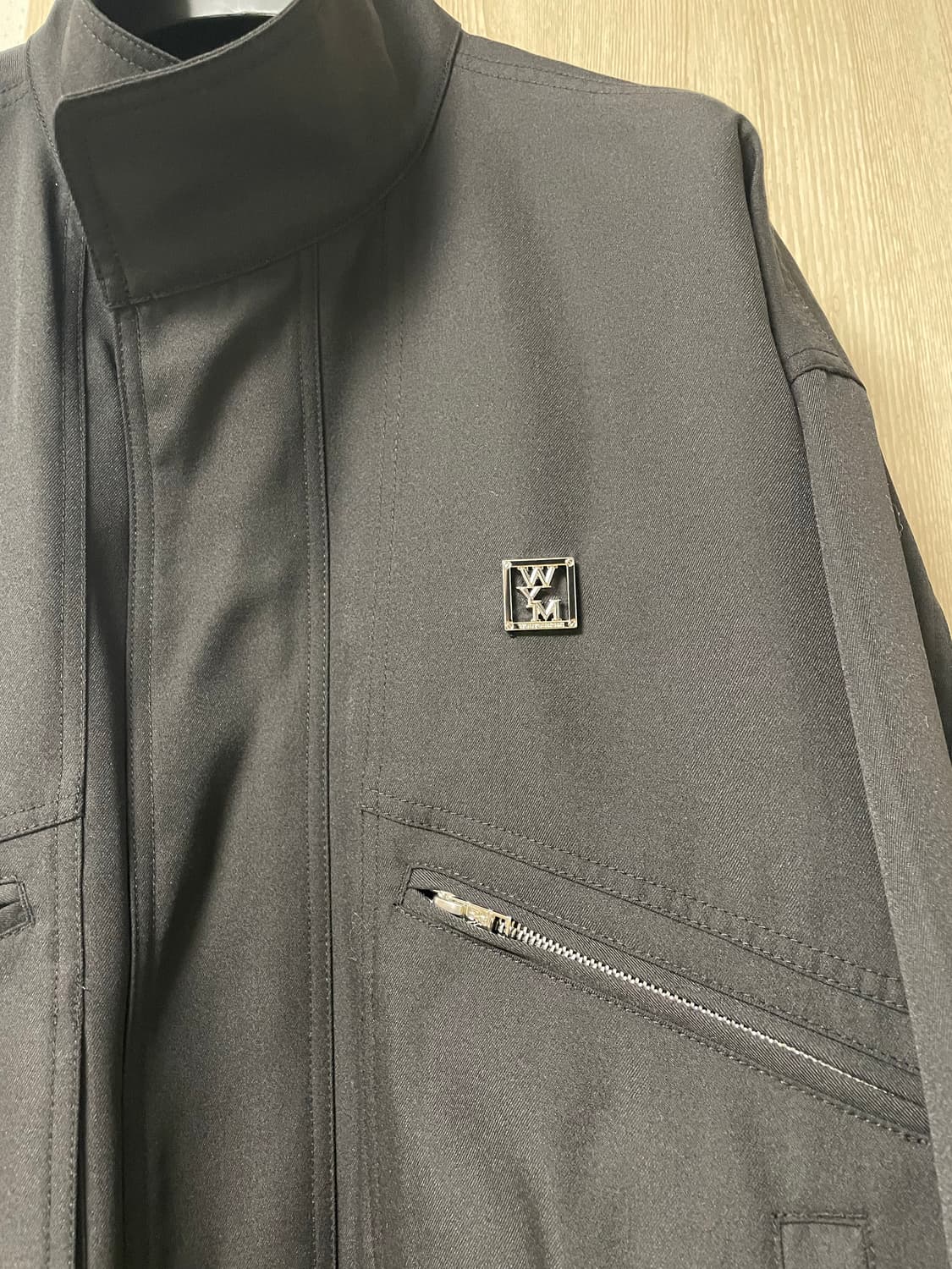 52사이즈 새상품, 우영미 25ss 블랙 하이넥 자켓 상품이미지3