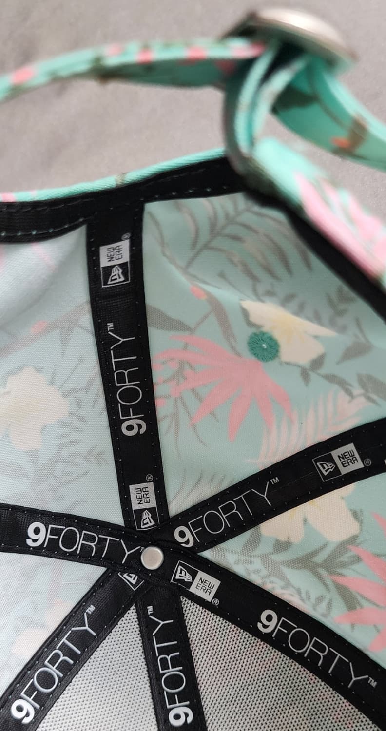 새상품 뉴에라 9FORTY WOMEN 플로럴 볼캡 팝니다 (플라워 볼캡) 상품이미지2