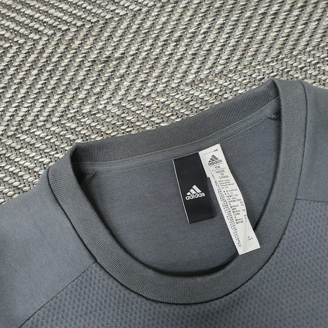 아디다스 간절기 맨투맨 남자105 상품이미지2