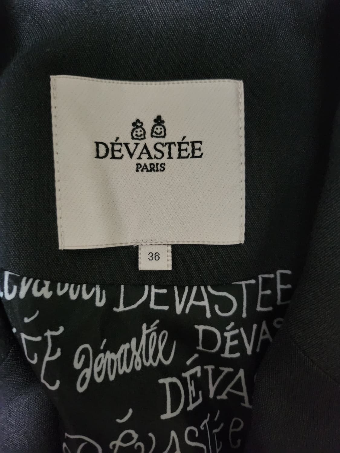 데바스테 블랙 여성 자켓 상품이미지4