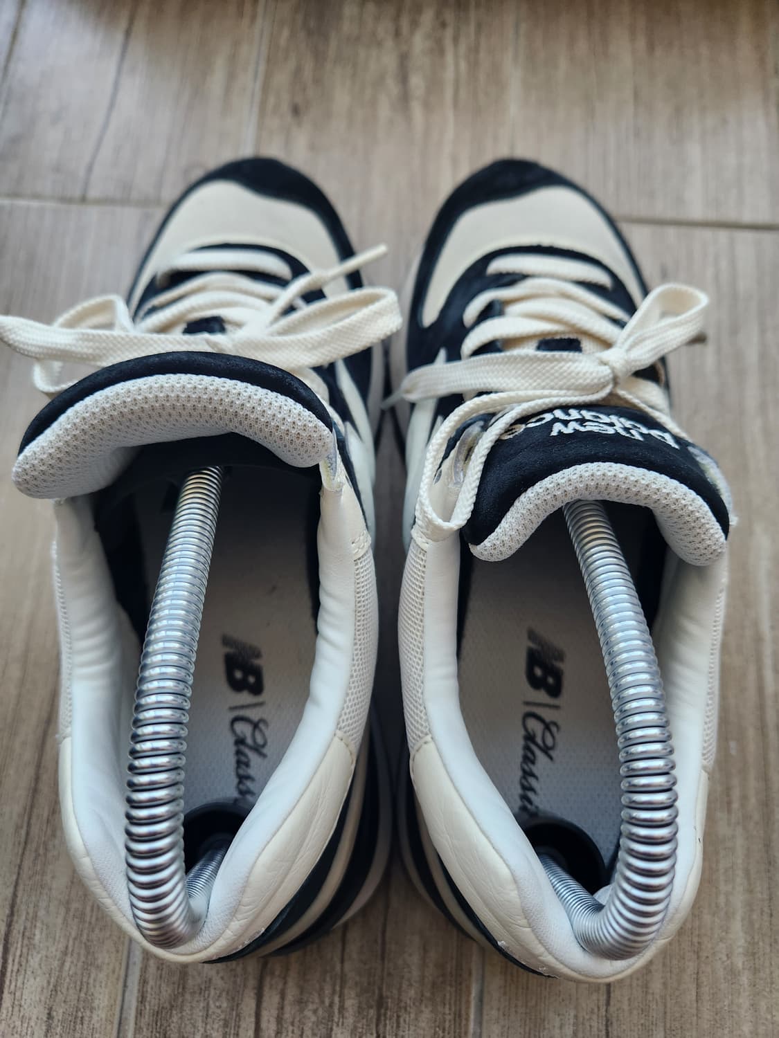 뉴발란스 574 레거시 네이비 블루 (230) 상품이미지3