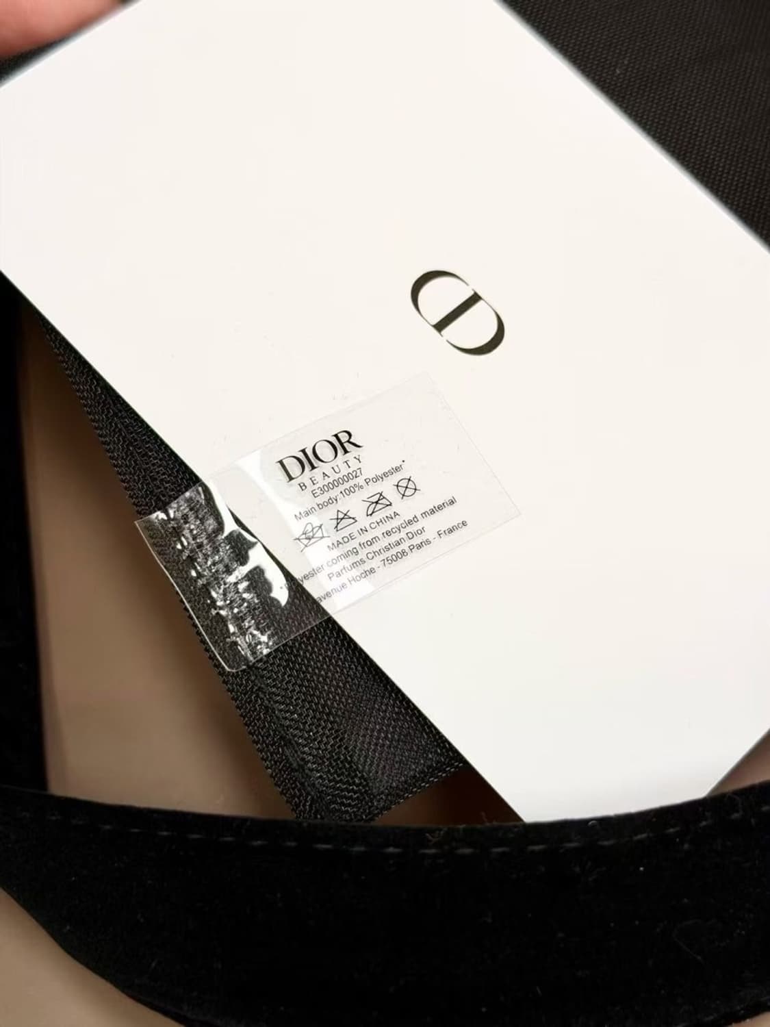  26S/S 디올뷰티 리미티드 메쉬 자수 토드백 상품이미지8