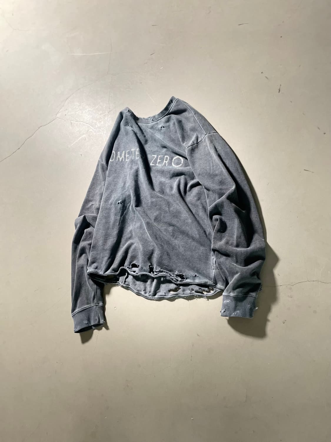 KZ  Vintage Damage Sweatshirt 상품이미지1