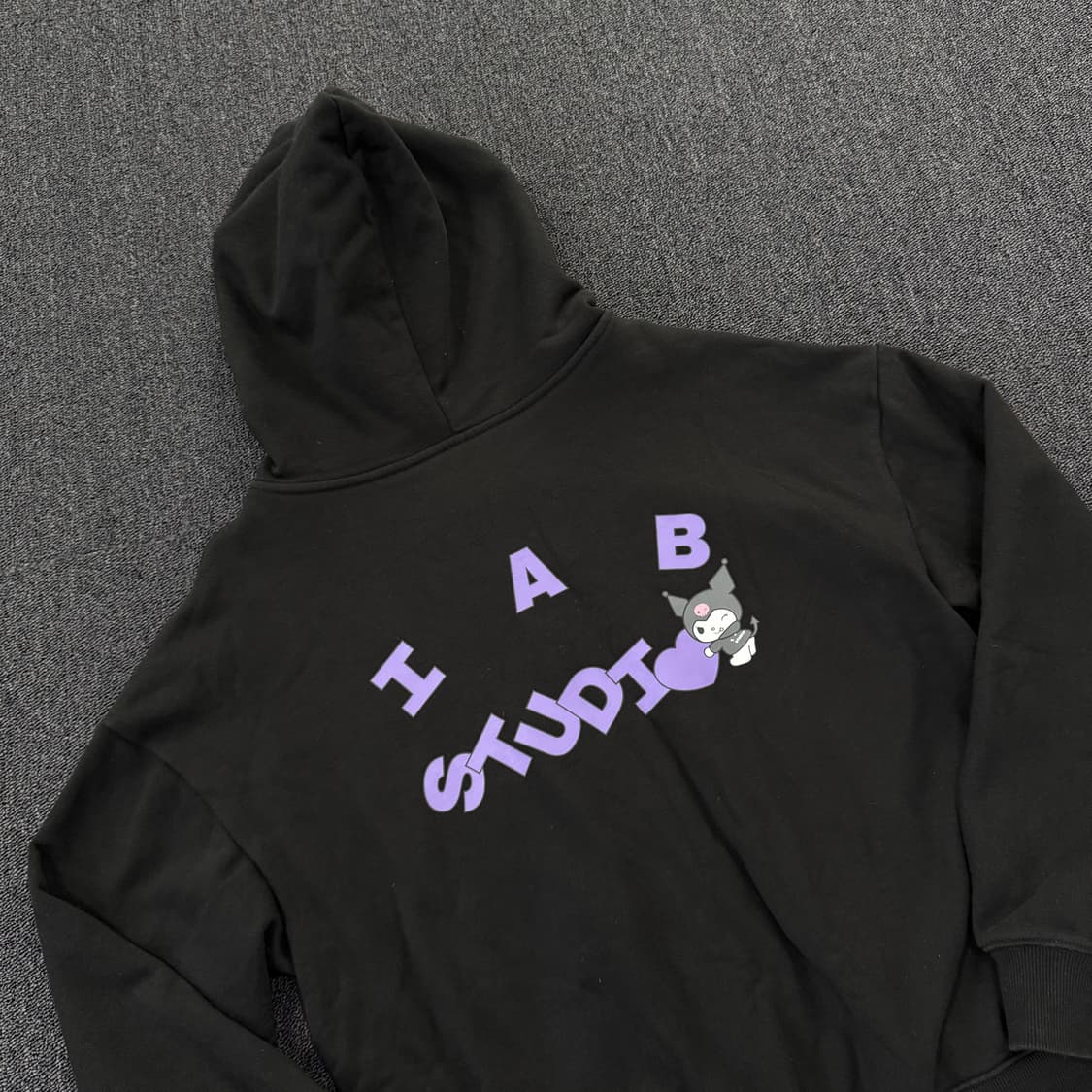 아이앱스튜디오 쿠로미 콜라보 후드집업  상품이미지2