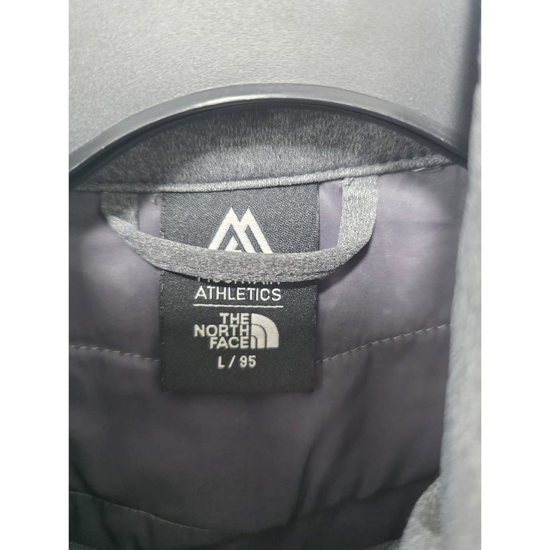 택포) 노스페이스 여성 패딩 조끼 L/95 상품이미지2