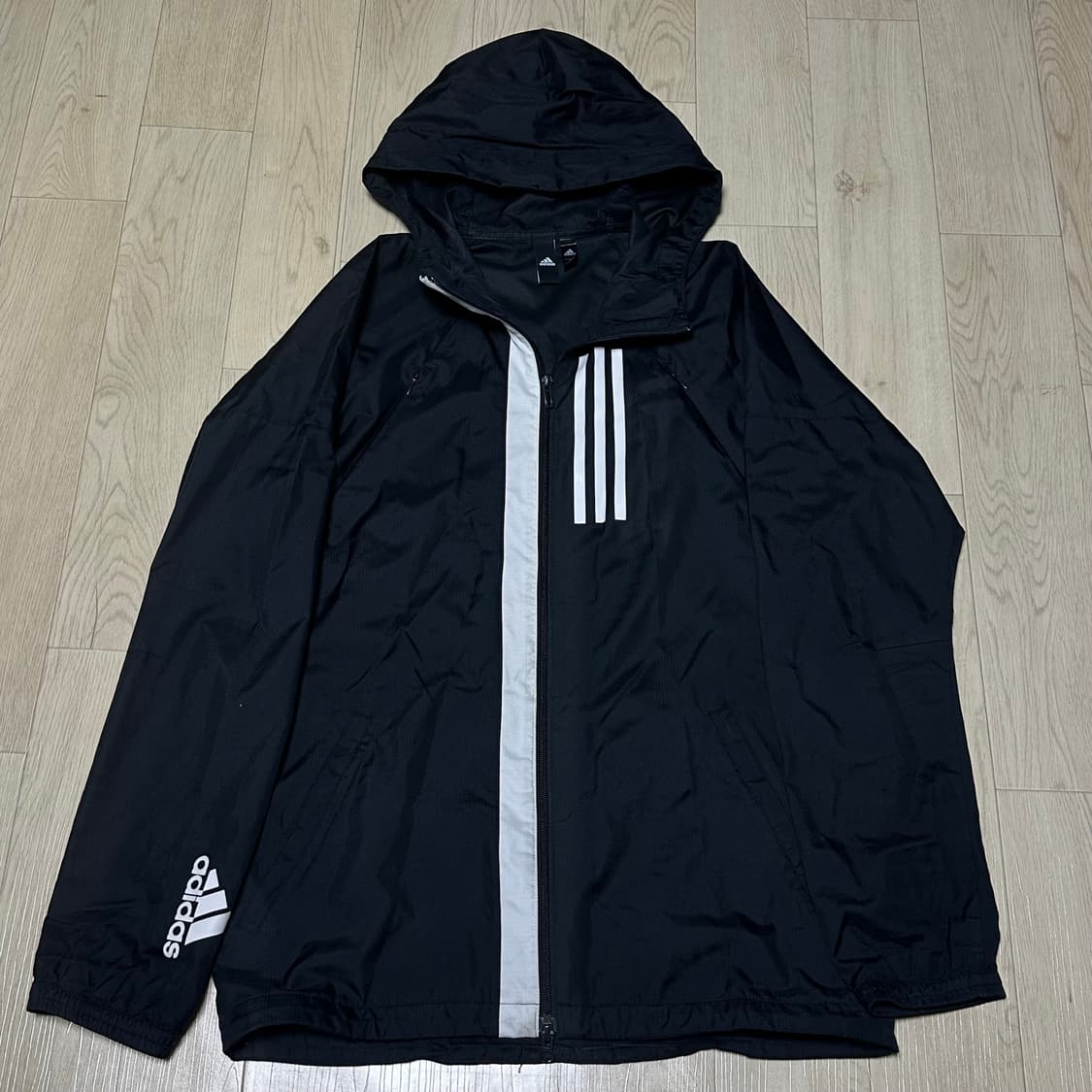 아디다스 삼선 블랙 바람막이 상품이미지1