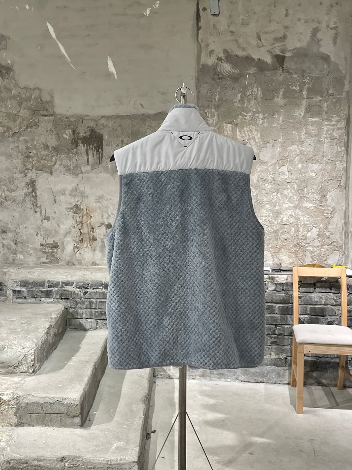 오클리 파우더 보아 플리스 투 웨이 집업 베스트 상품이미지6