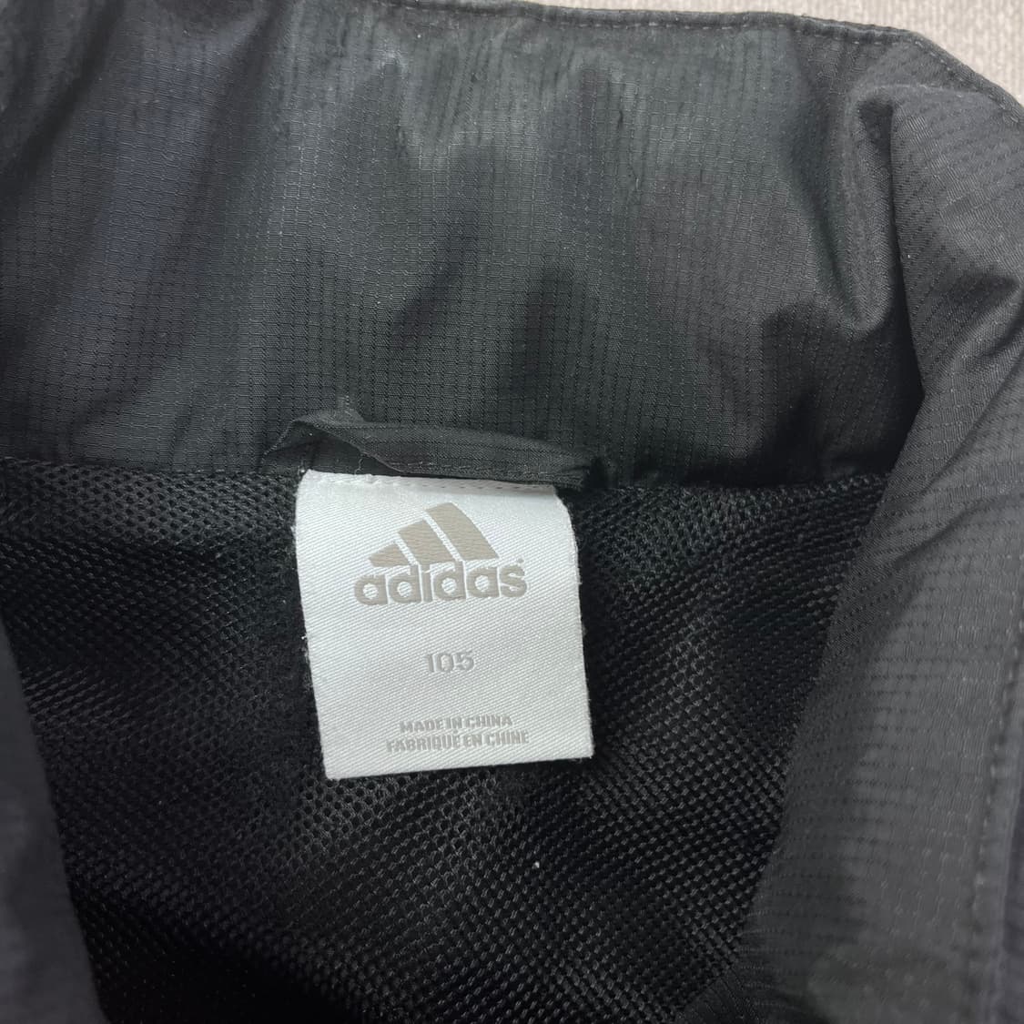 100 아디다스 90s 올드쿨 범고래 나일론 바람막이 상품이미지3
