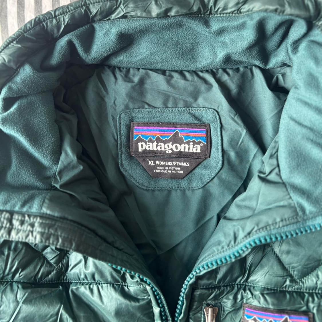 파타고니아 라달리 경량패딩 그린 상품이미지3