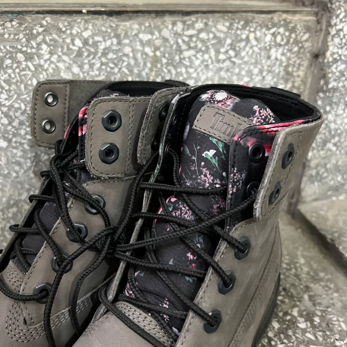 팀버랜드 루시아 웨이 6인치 워터프루프 롤탑 부츠 상품이미지5