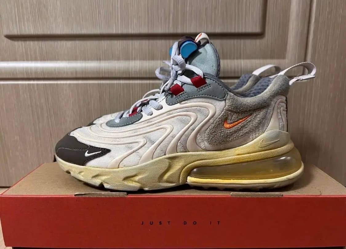 나이키 X 트래비스스캇 에어맥스 235 판매 상품이미지2