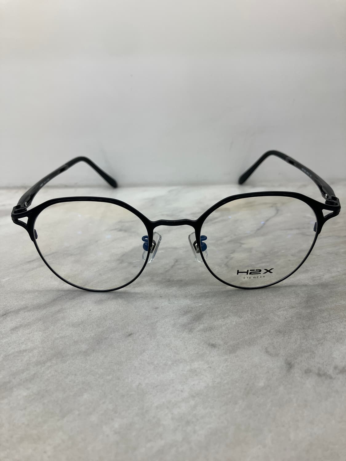 B36 H2X 블랙 라운드 메탈테 안경(17g) 상품이미지6