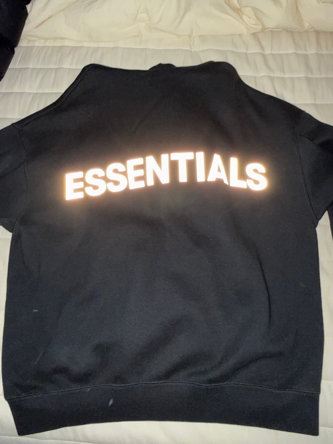 에센셜 리플렉티브 후드 L  상품이미지1