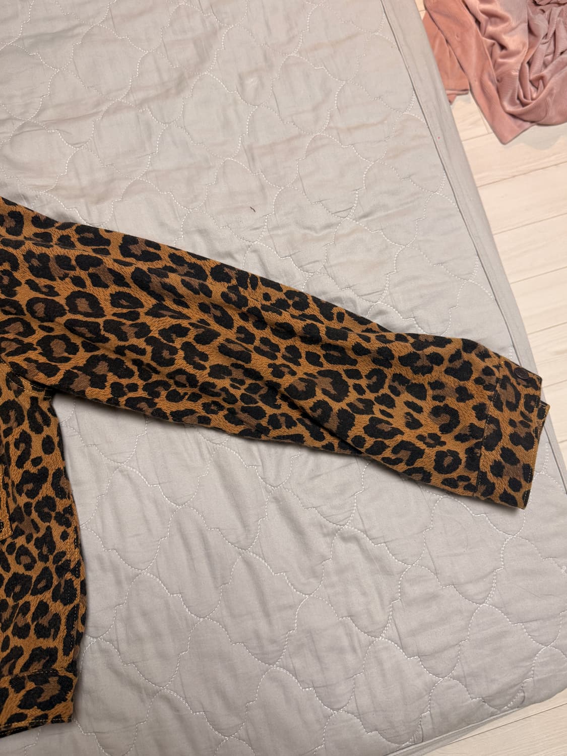 캐피탈 레오파드 셔츠 상품이미지3