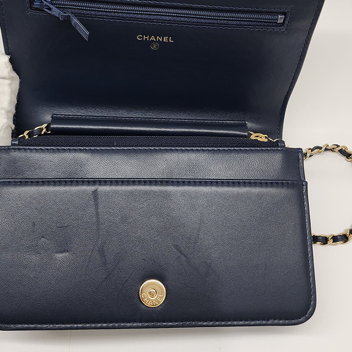 샤넬 네이비 램스킨 금장 보이 WOC 크로스백 A80287 상품이미지8
