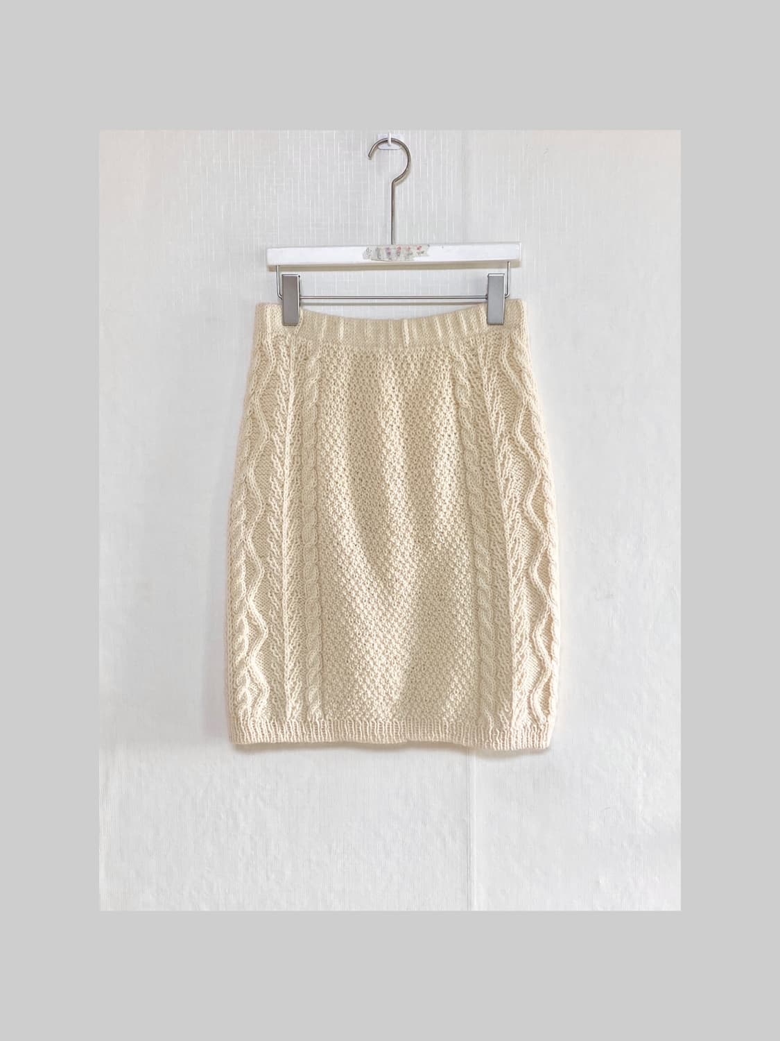 Ivory Cable Knit Midi Skirt 상품이미지1