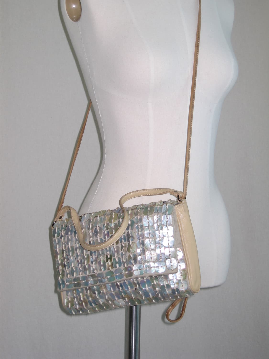 Hiroko Bis 자개단추 장식 백 상품이미지2