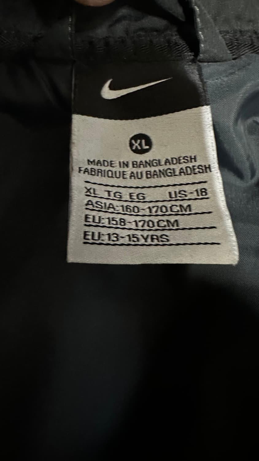 나이키 블랙 패딩 점퍼 상품이미지5