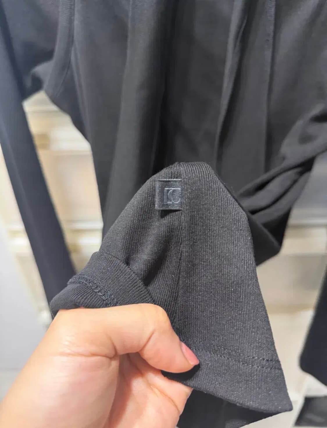 로우클래식 컷아웃 저지탑 상품이미지3