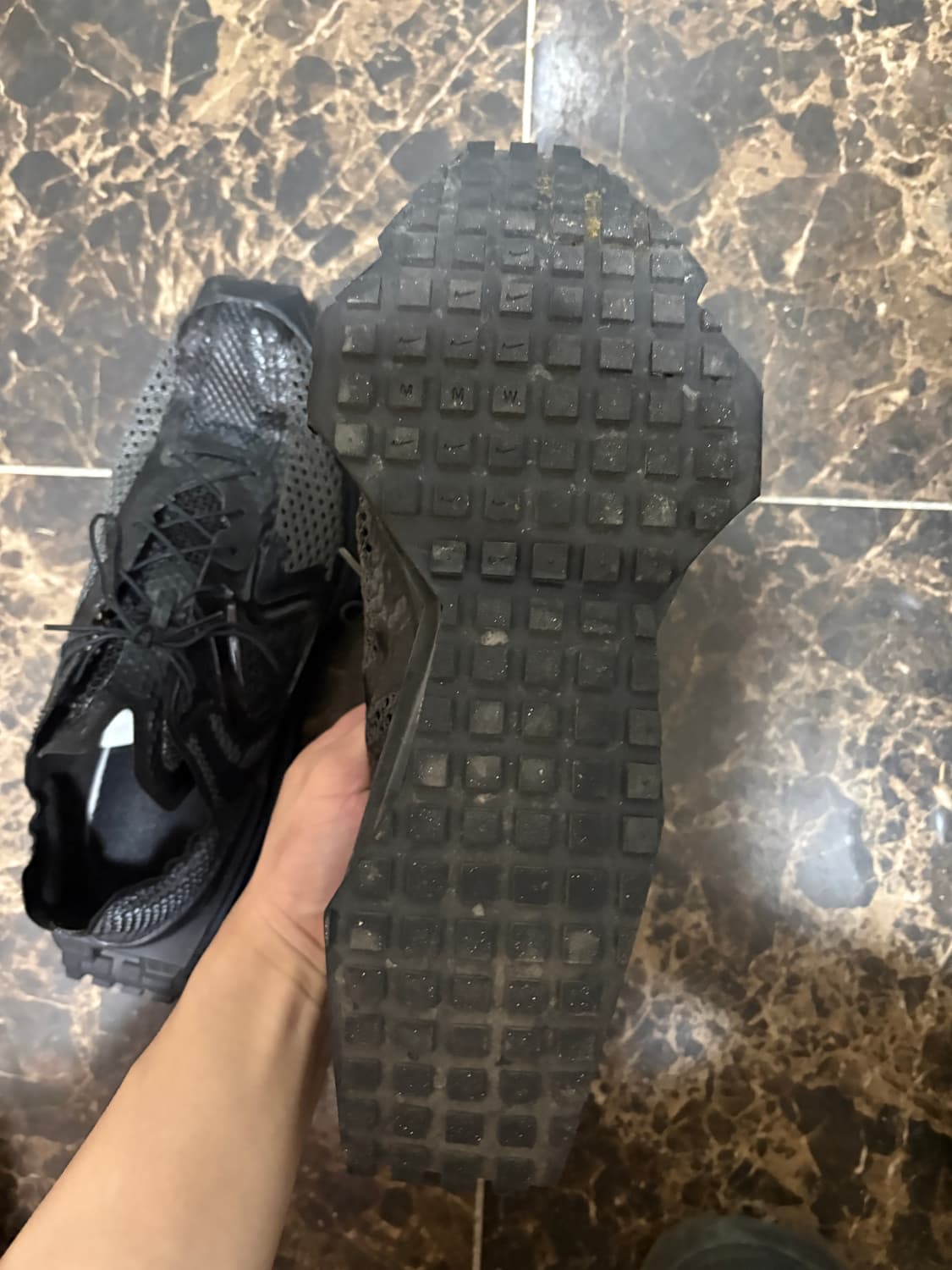 나이키 mmw004 트리플 블랙 상품이미지4