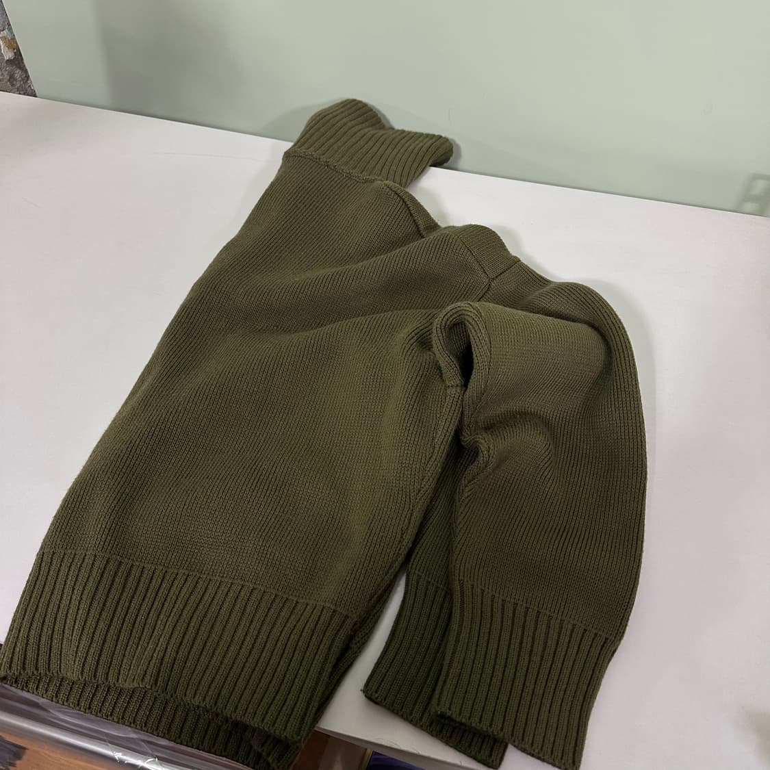 우먼FREE 자라 카키 투포켓 하이넥 반집업니트 상품이미지6