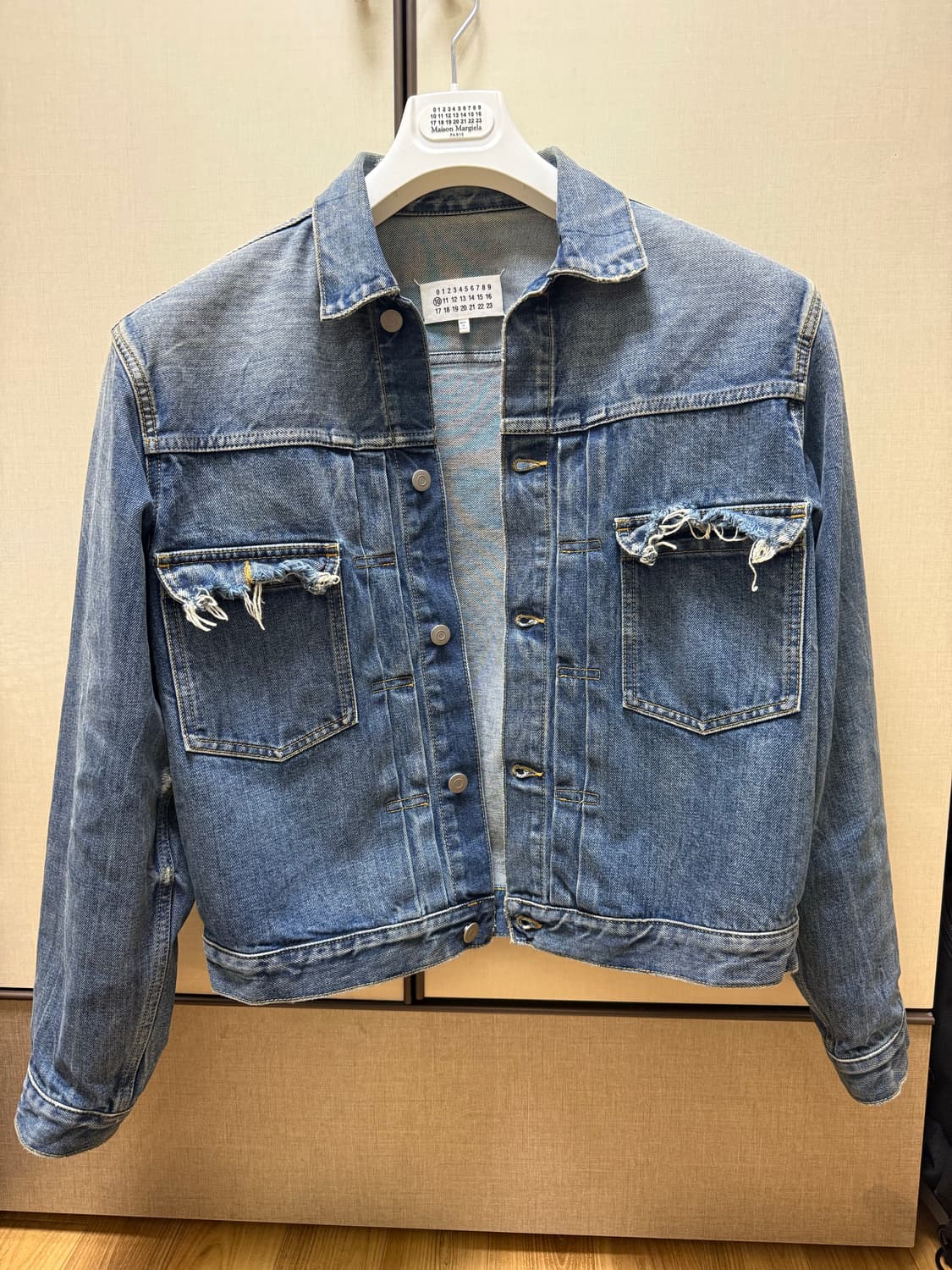 21/SS margiela disstressed denim jacket  상품이미지2