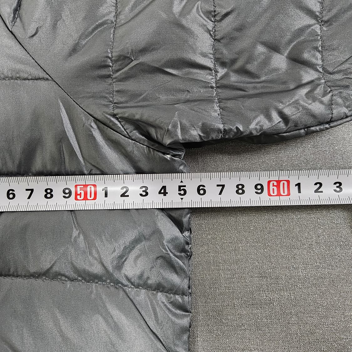 95-100) 빈폴스포츠 후드 배색 덕다운 경량패딩 상품이미지7