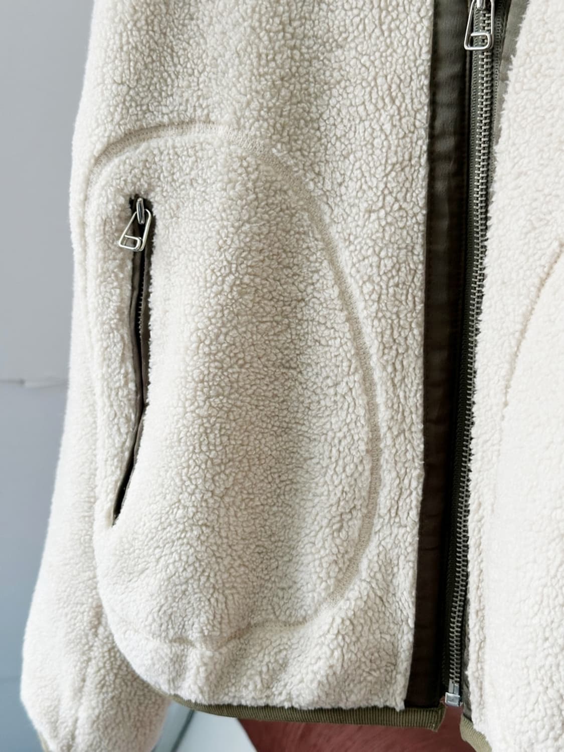 Boa fleece design cropped zip jacket 상품이미지3