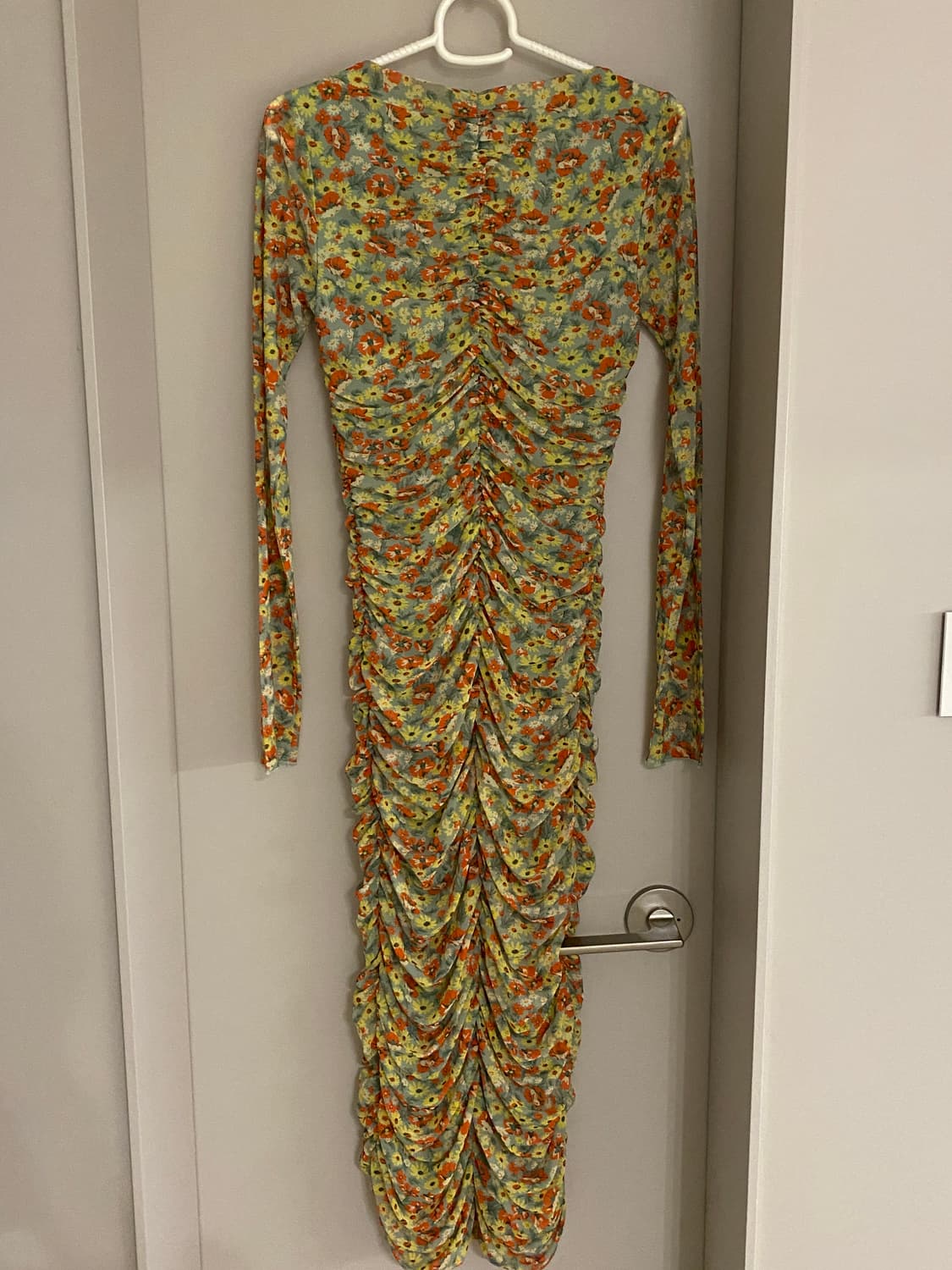 GANNI 가니 플로럴 롱 슬림 셔링 원피스 상품이미지7