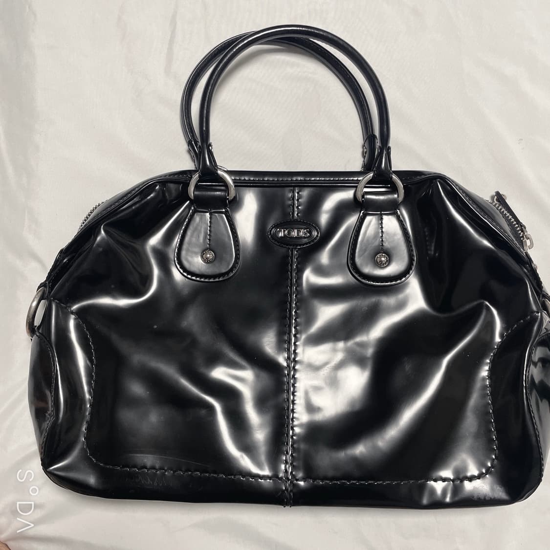 TOD'S 토즈 블랙 페이던트 가방 상품이미지2