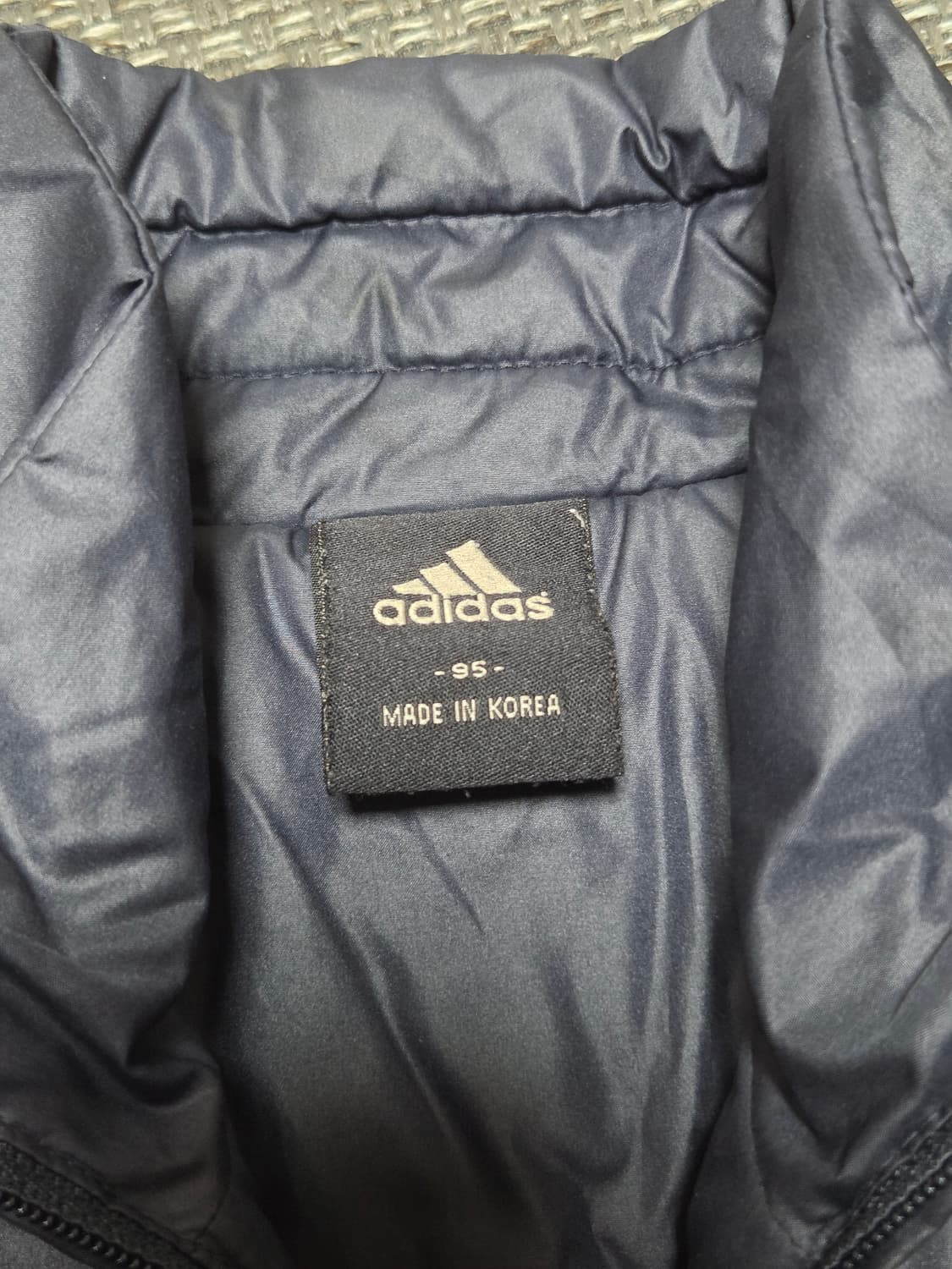 아디다스 누빔 점퍼 상품이미지3