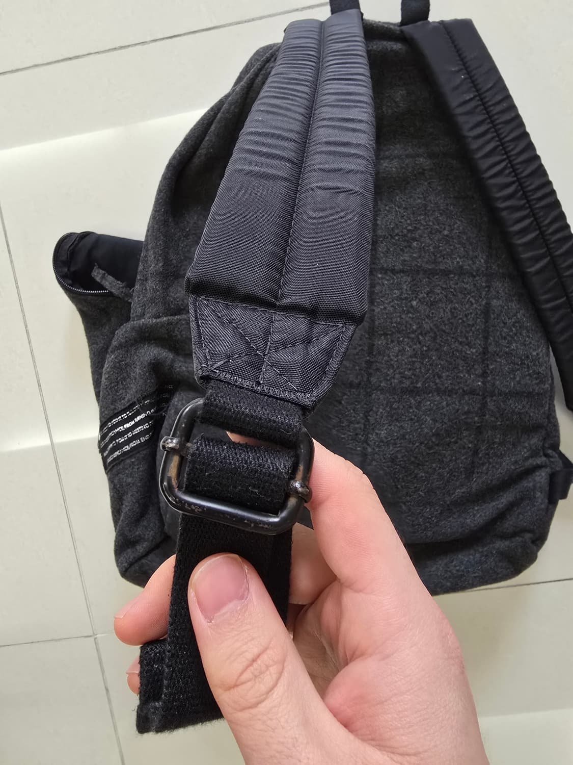 라프시몬스 이스트팩 백팩 그레이 상품이미지4