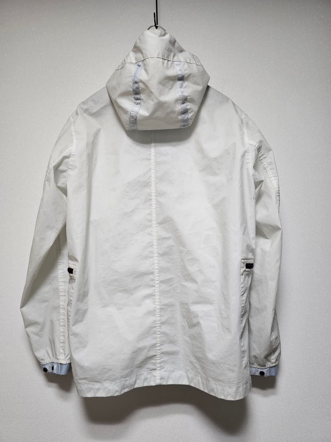 스톤아일랜드 AGGRESSIVE GOMMATO 후드 자켓 상품이미지2