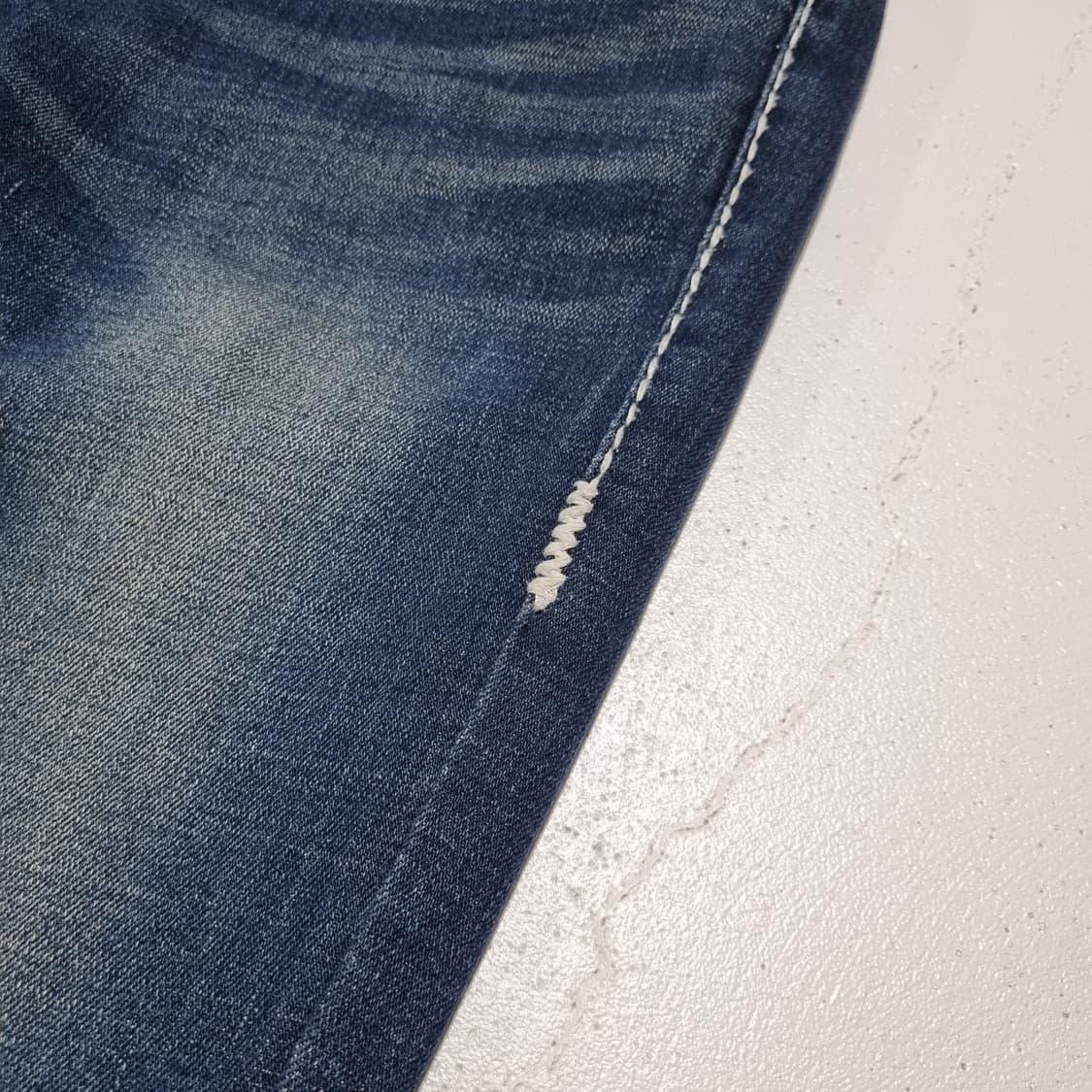 TRUE RELIGION JOEY SUPER T 부츠컷 데님팬츠 - 28 상품이미지6