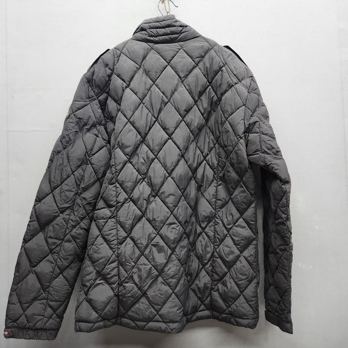 아이더 로고 와펜 원포켓 퀄팅 스트링 경량패딩 L(L) 상품이미지6