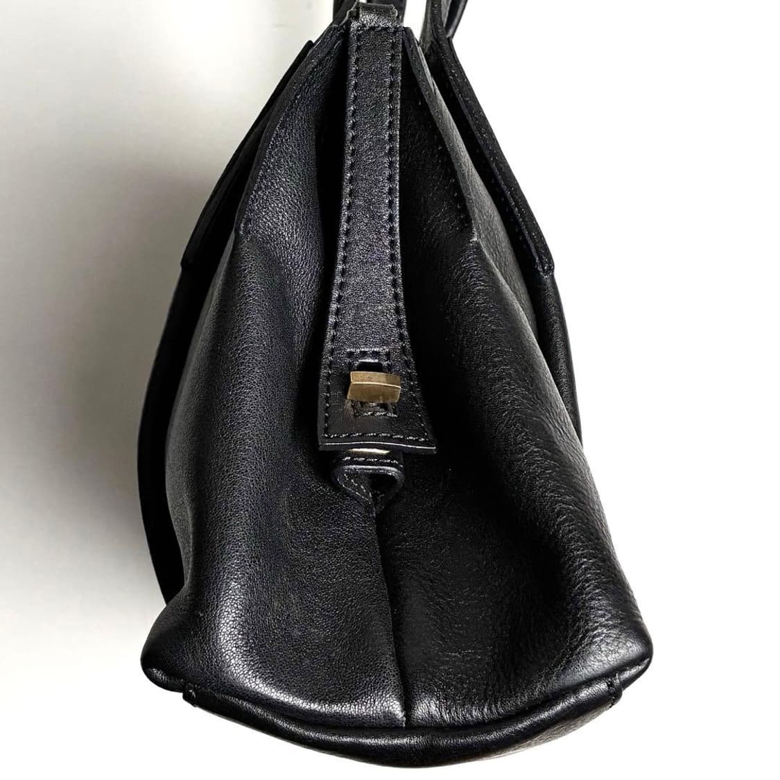 비스터프 소가죽 비즈니스 보스톤 백 꼼데가르송 이세이미야케 즐기시는분께 상품이미지4