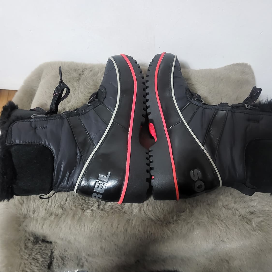 소렐 카리브 슬림 방한 털부츠 여자 230 상품이미지5