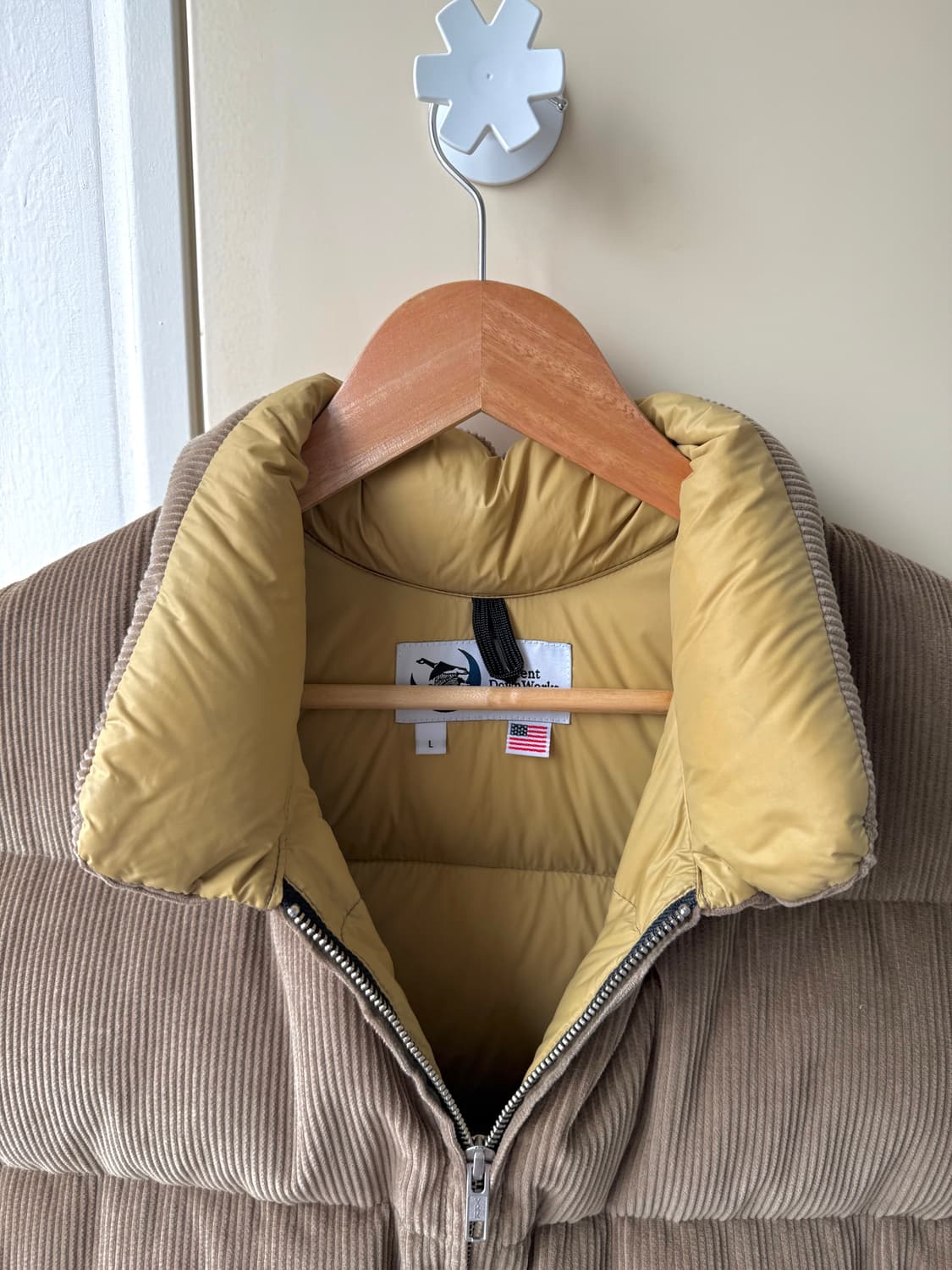 크레센트 다운 웍스 노스웨스트 베스트 코듀로이 상품이미지3