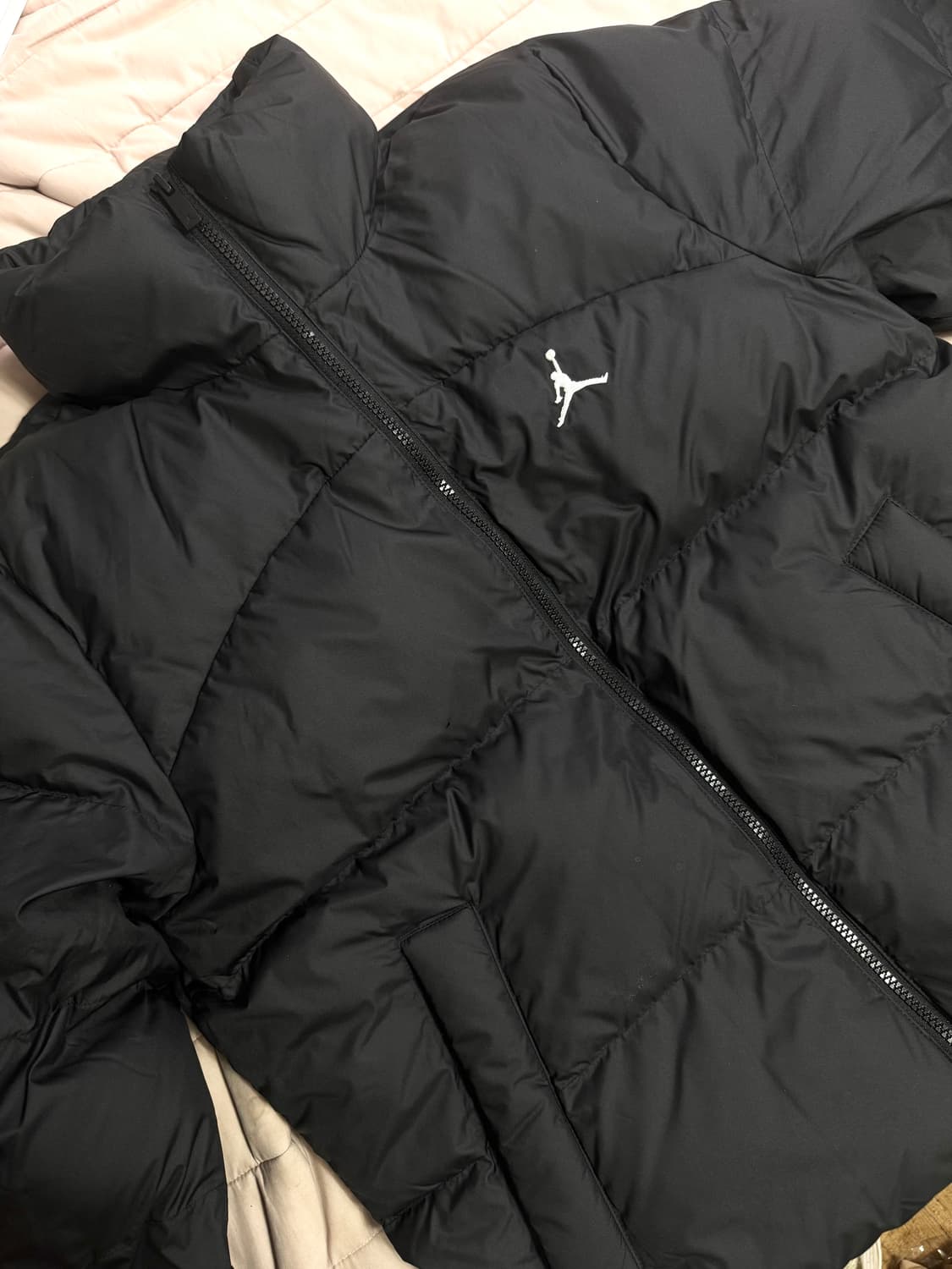 나이키 조던 푸퍼 패딩 s 사이즈 상품이미지3