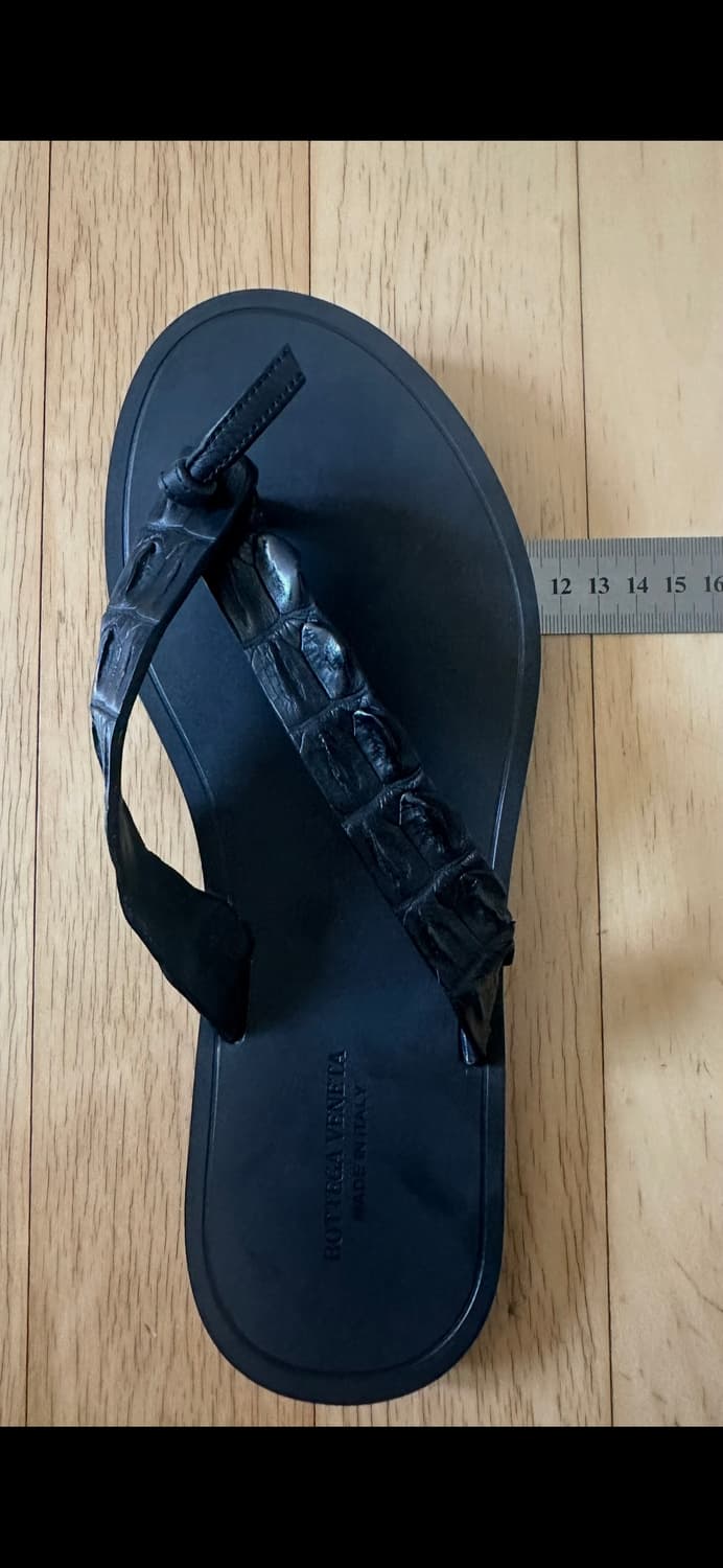 보테가 베네타 Bottega Veneta 악어가죽 쪼리 상품이미지4