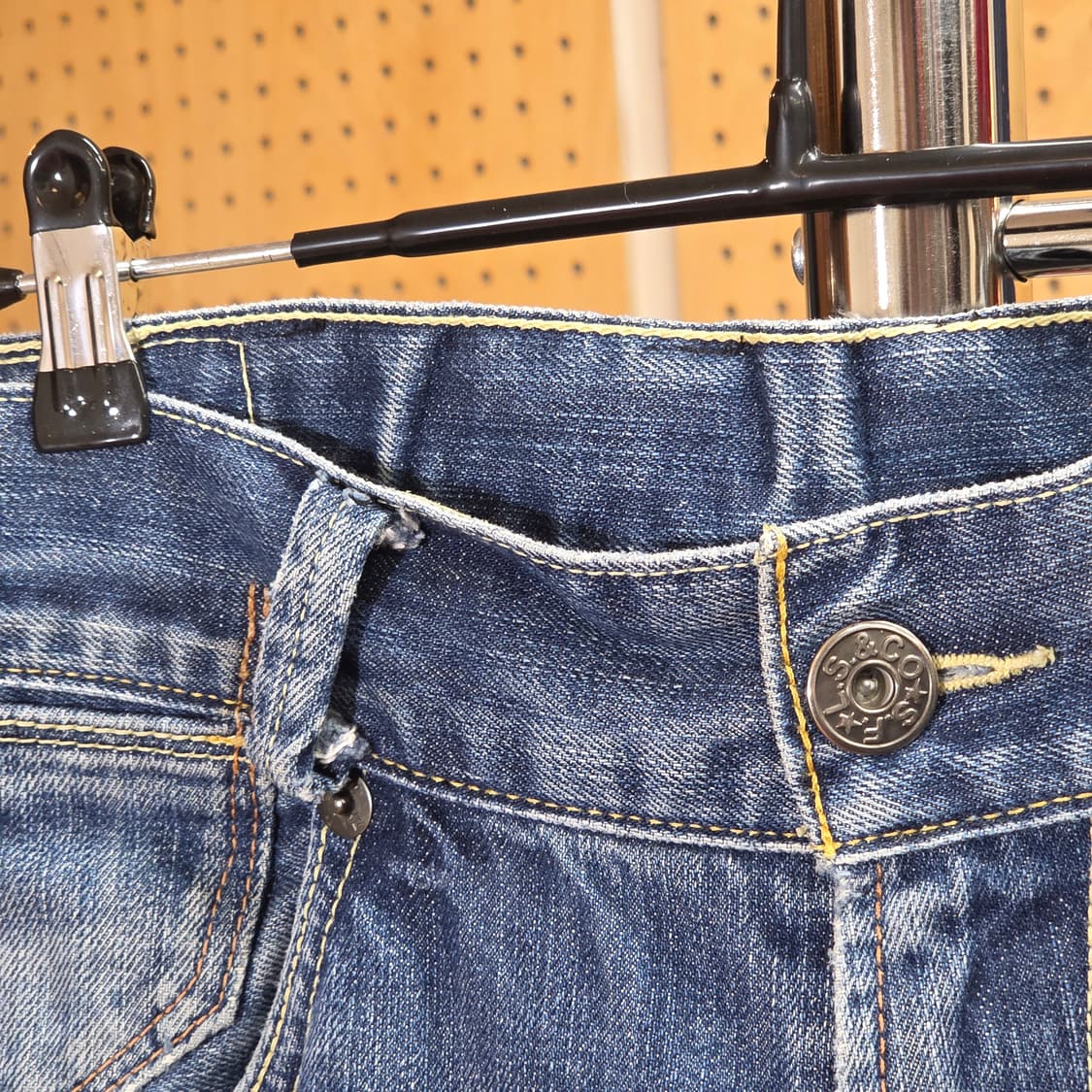 리바이스 523 디스 데미지 데님 팬츠 상품이미지7