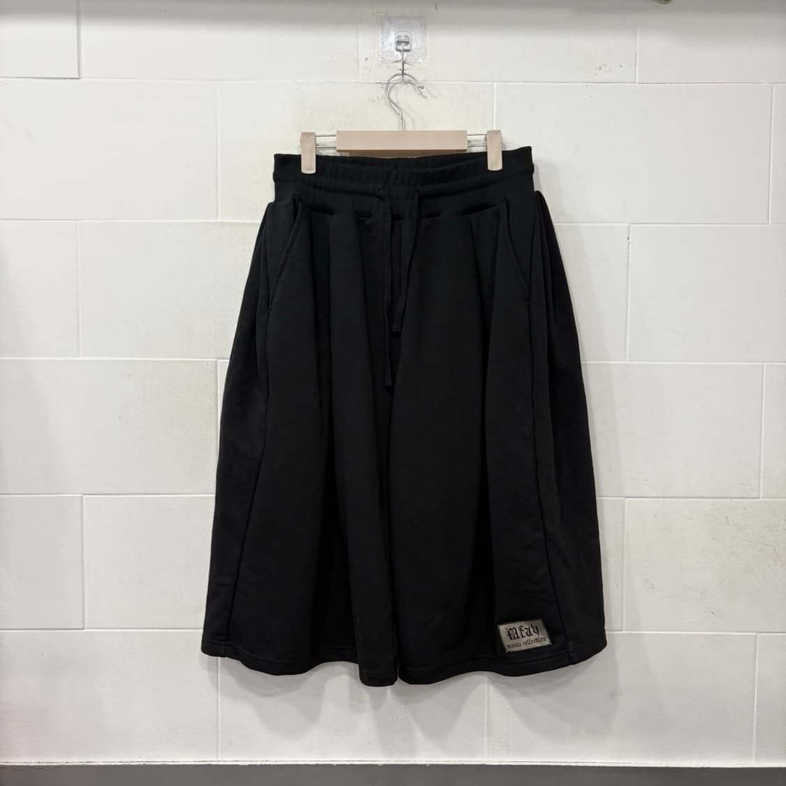 MFAV 엠페브 와이드 하프 조거팬츠 상품이미지1